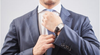 日本に移住した人向け、日本で転職する際の履歴書写真の服装で気をつける3つのポイント（男性用）