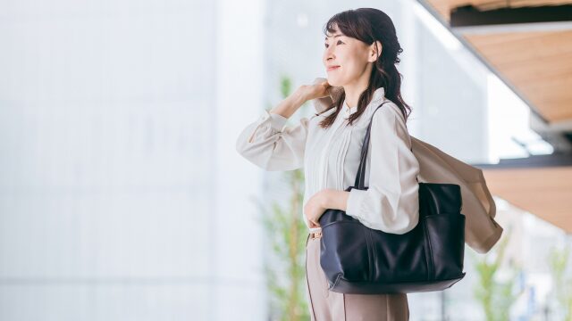 【50代でも英語を使う仕事に転職できる？】難しくても転職が成功するポイントもご紹介