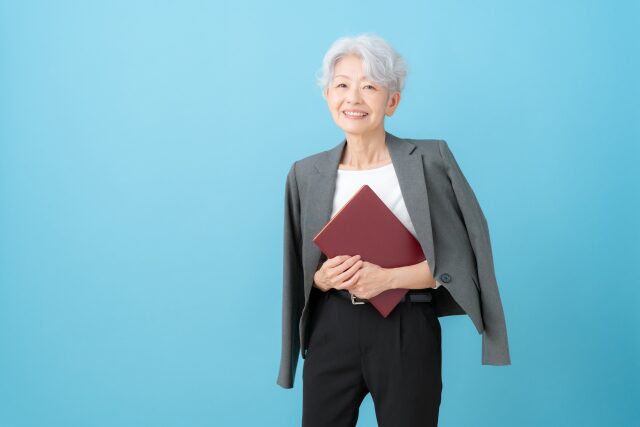 60代からの英語を活かした転職は「可能」です