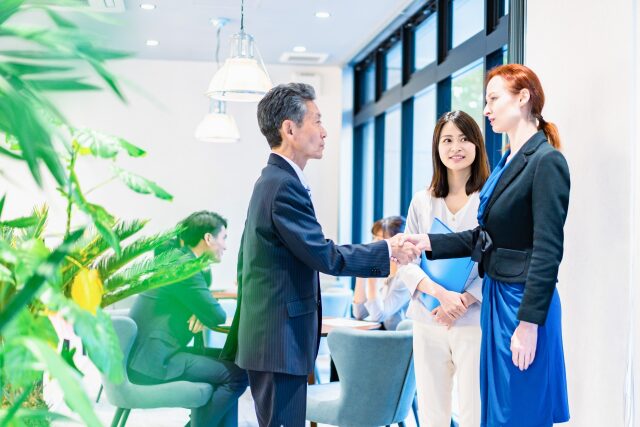 転職先で特に英語力を活かせる職種とは